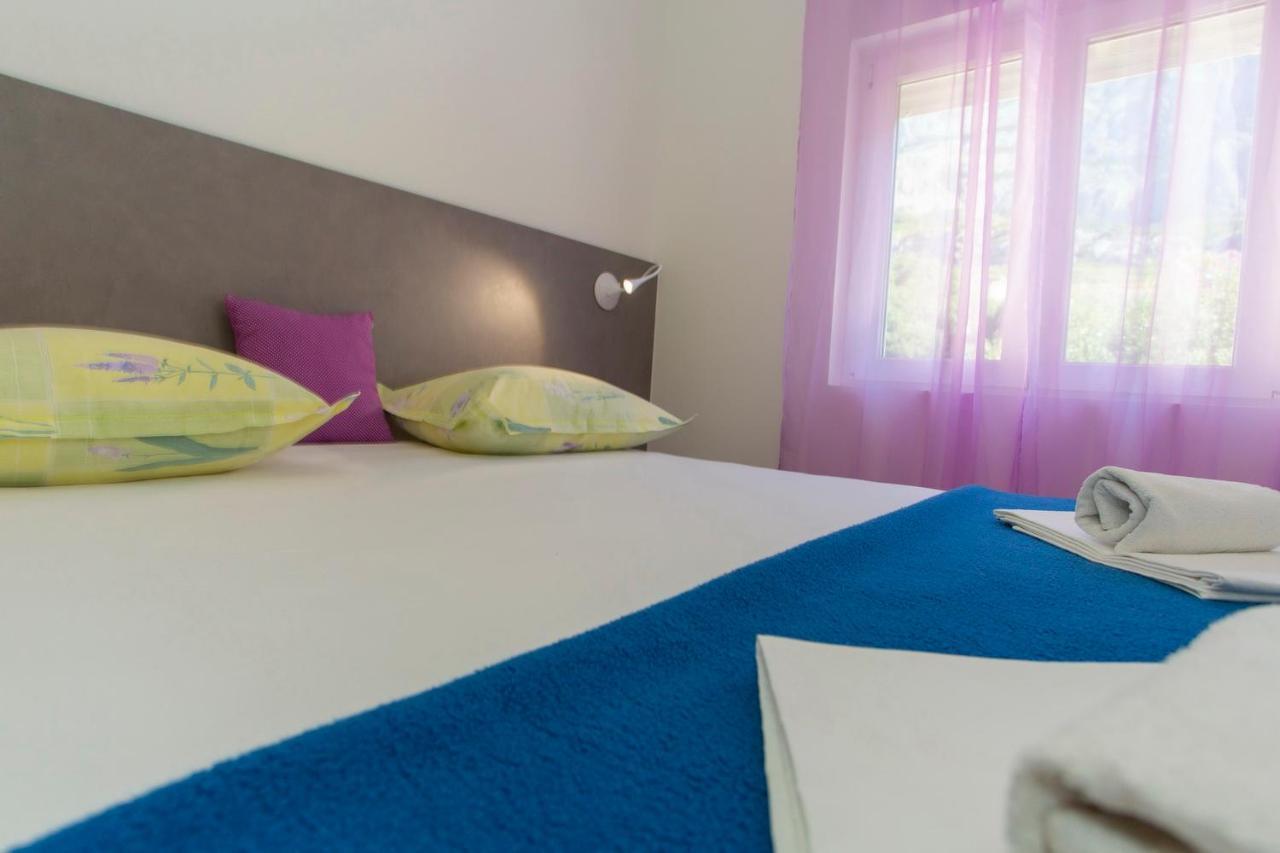 Apartments Loncar Tučepi Extérieur photo