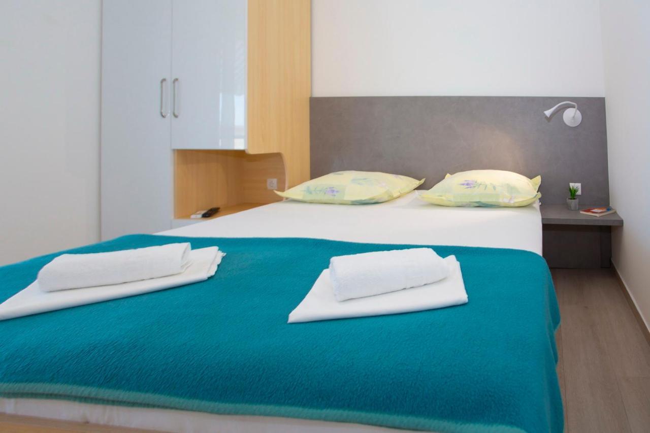 Apartments Loncar Tučepi Extérieur photo