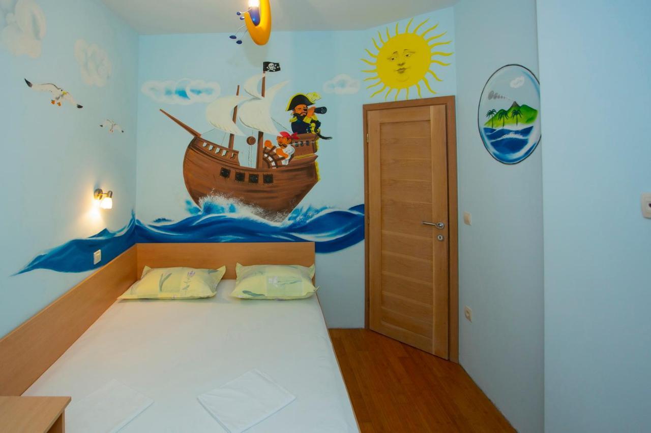Apartments Loncar Tučepi Extérieur photo
