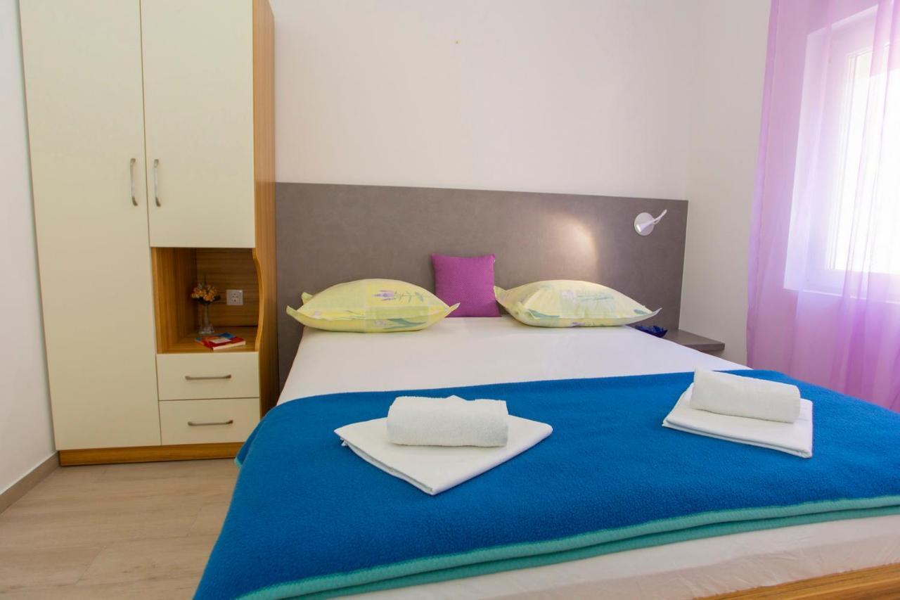 Apartments Loncar Tučepi Extérieur photo