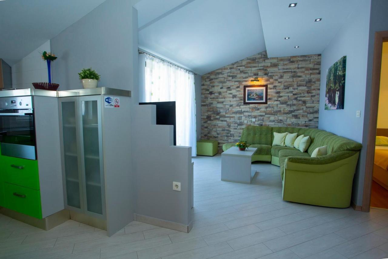 Apartments Loncar Tučepi Extérieur photo
