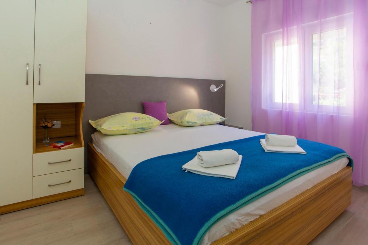 Apartments Loncar Tučepi Extérieur photo