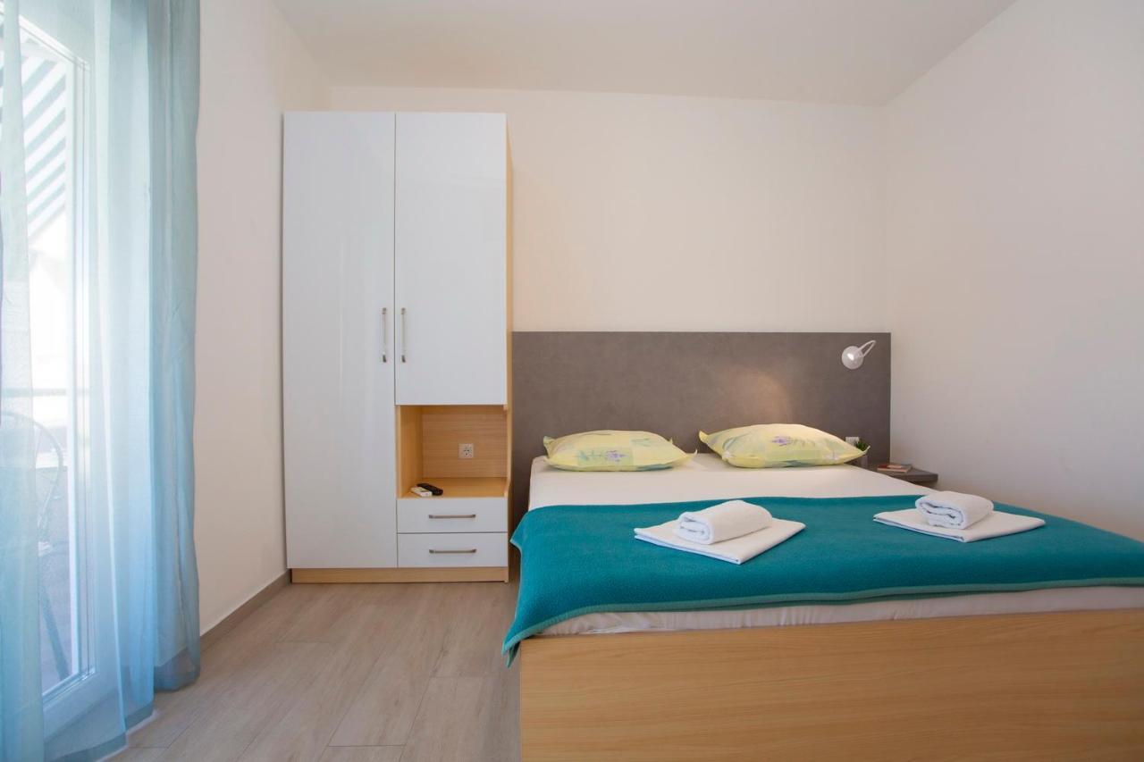 Apartments Loncar Tučepi Extérieur photo
