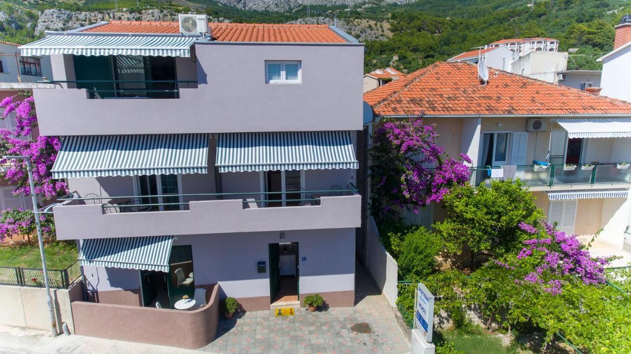 Apartments Loncar Tučepi Extérieur photo